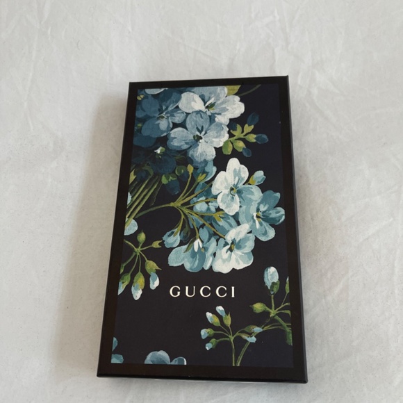Gucci phone case 6 S Plus “Blue Blooms” - Picture 3 of 3